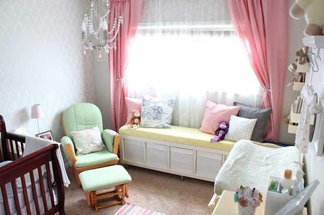 Patterned Bench For Teen Bedrooms