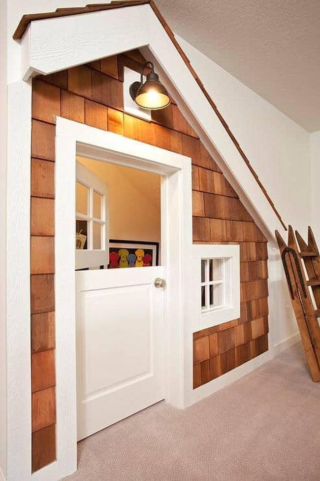 Cedar Hideaway Under Staircase