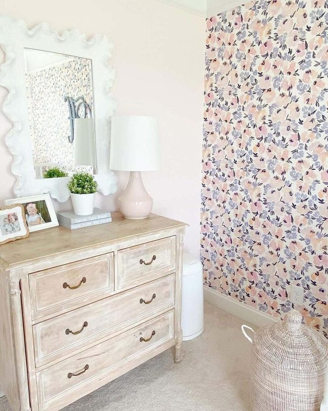Pink Ceramic Lamps, Floral Walls