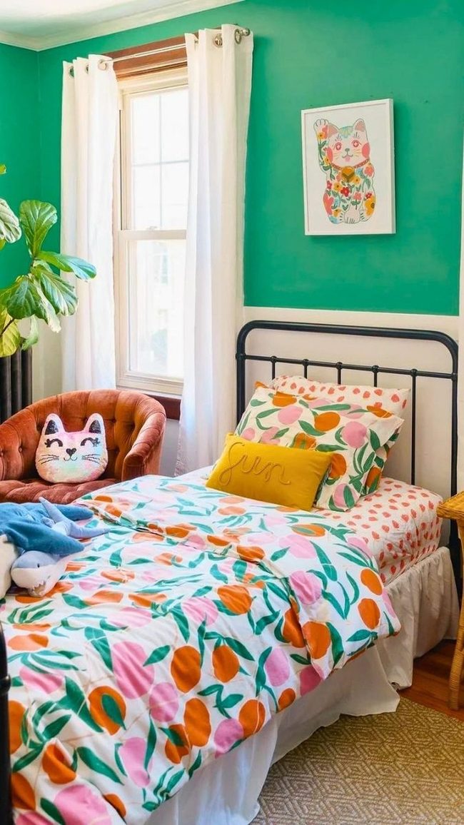 Pink Walls, Practical Space Solutions