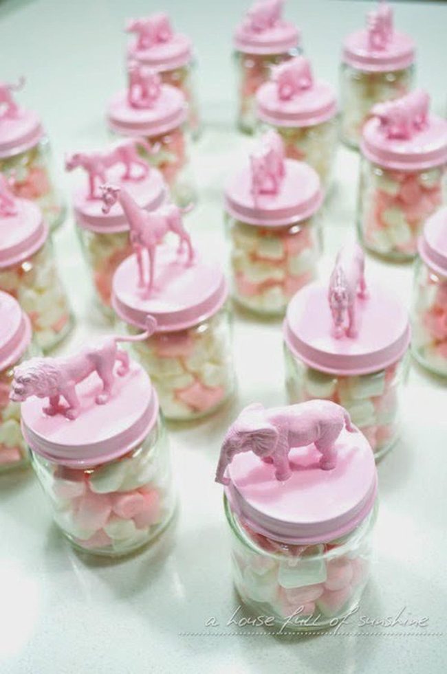 Pastel Marshmallows With Animal Toppers