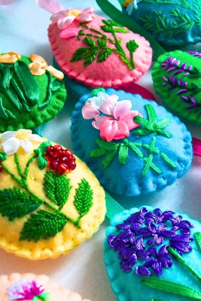 Embroidered Felt Eggs With Dimensional Flowers