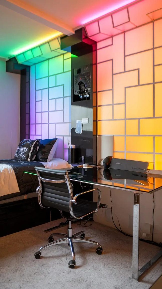 Music-Synced Led Dorm Walls