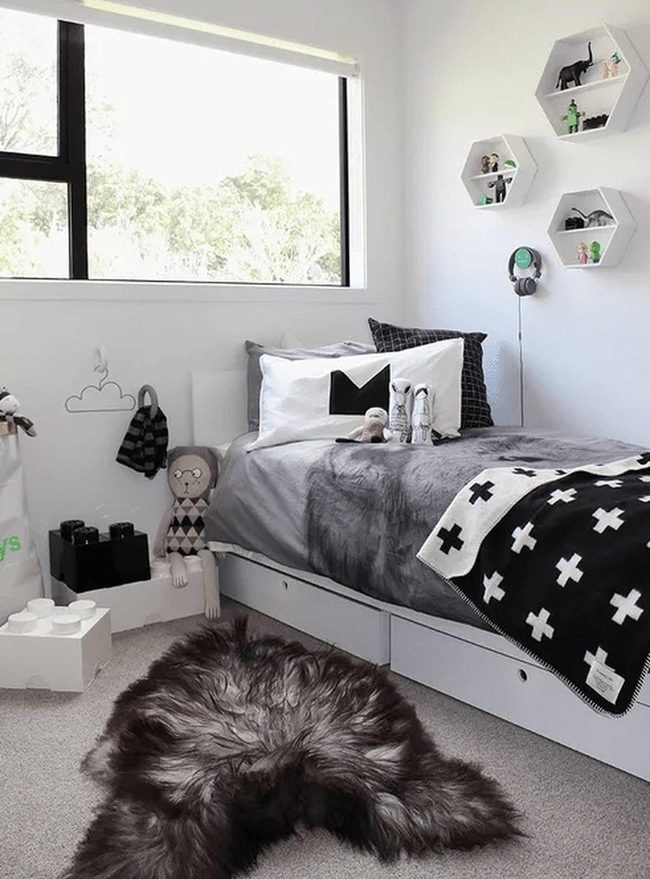 Black And White Geometric Bedroom