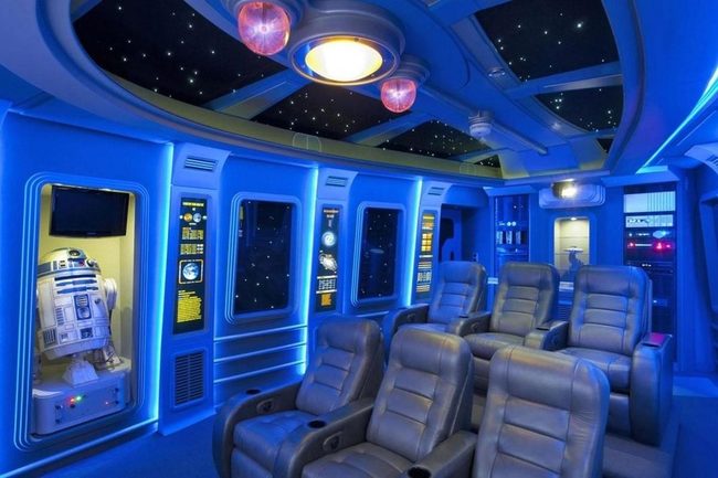 R2D2 Starship Cinema Room