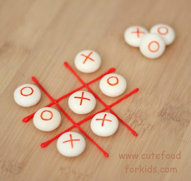 Candy Tic-Tac-Toe Board