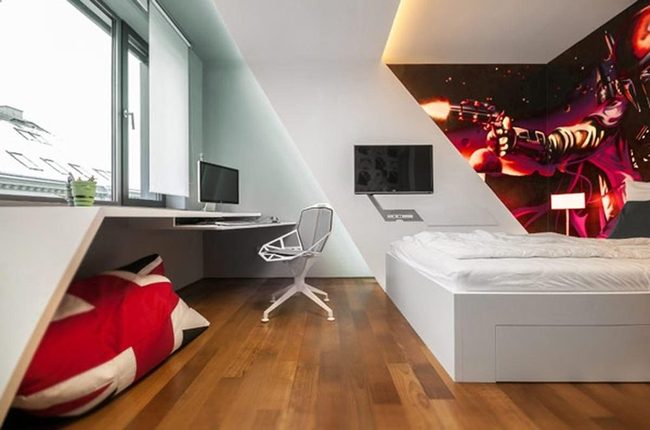 Futuristic Cockpit Chair Statement