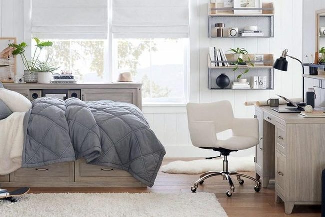 Neutral Tones Expand Small Spaces