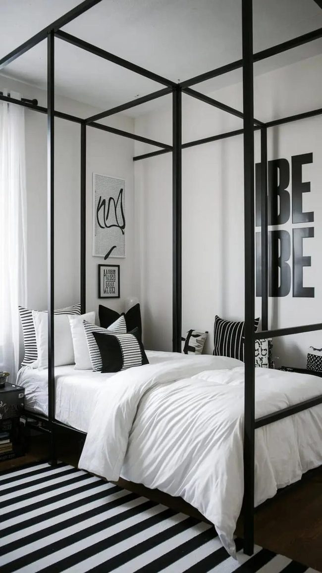 Monochrome Dorm Contrast