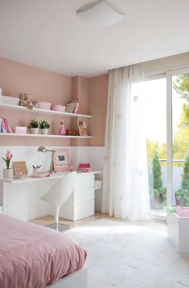 Pink And White Heart Room