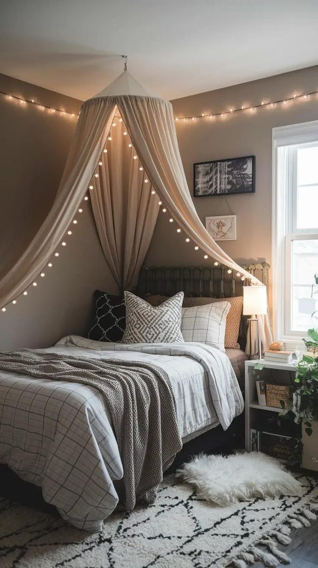 Layered Bedding Creates Room Centerpiece