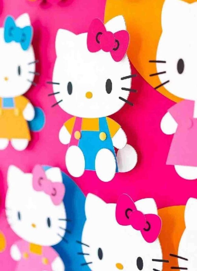 Hello Kitty Cardboard Character Walls