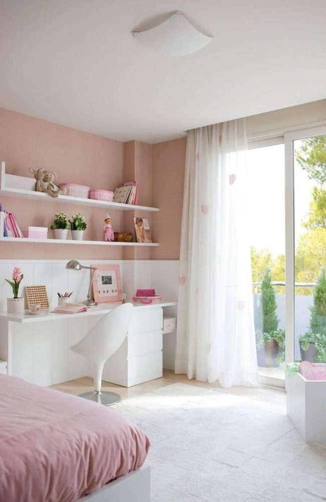 Pink Walls, Green Plants, Perfect Balance