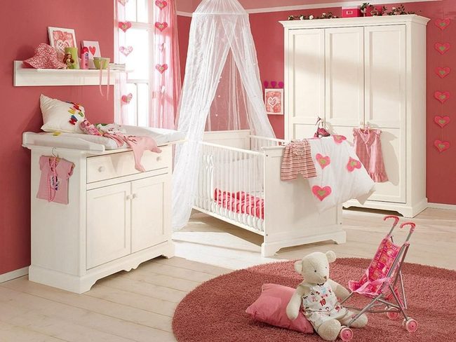Pink Canopy Dreams Nursery