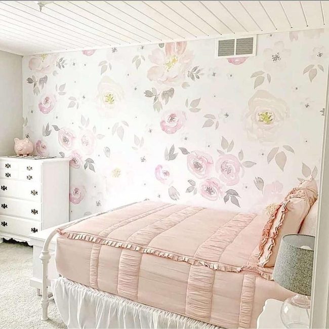 Pink Floral Cottage Bedroom