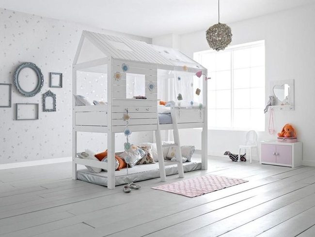 Pale Wood Bunk House Pink