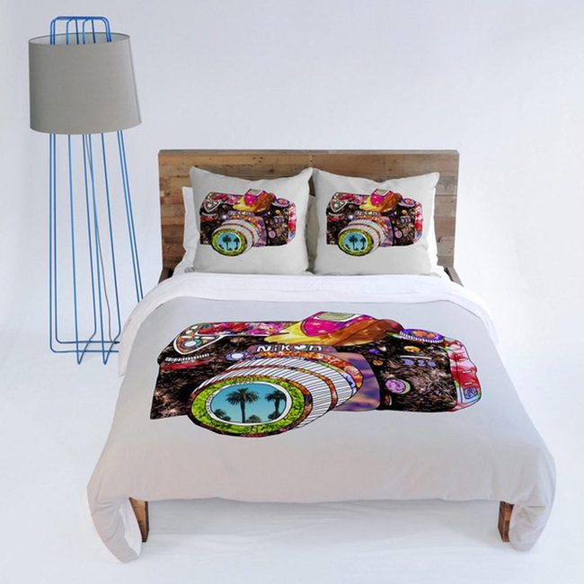 Pink Turquoise Camera Bedding
