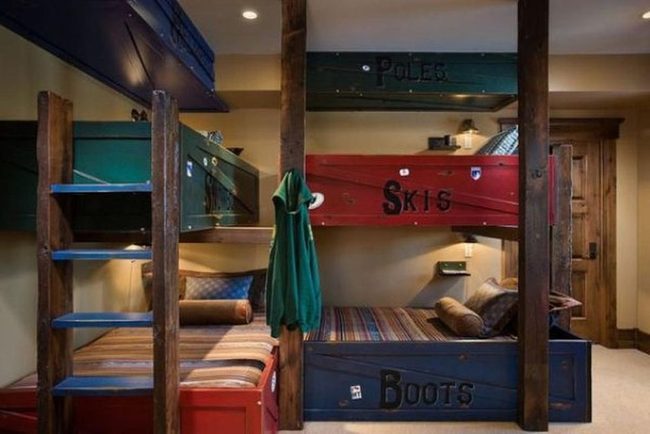 Colorful Ski Bunk Bedroom