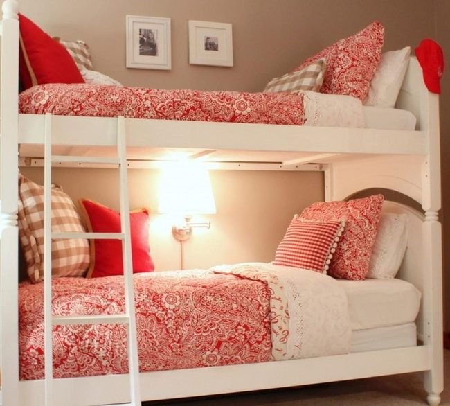 Red And White Bunk Bed Bliss