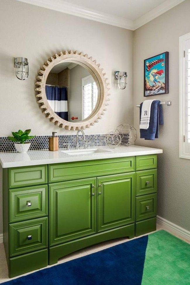 Emerald Vanity Statement