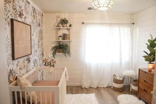 Floral Walls, Wooden Warmth