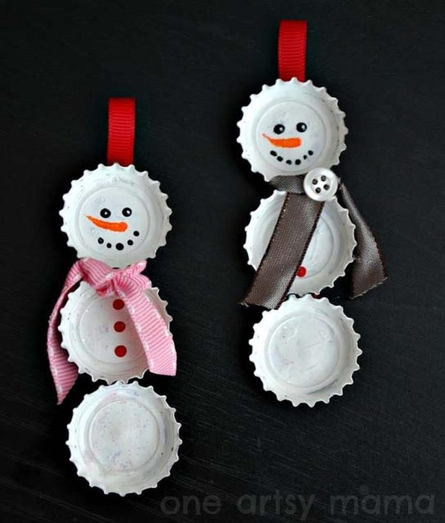 Painted Bottle Cap Snowmen