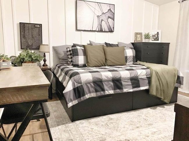 Black Storage Bed With Wood Desk