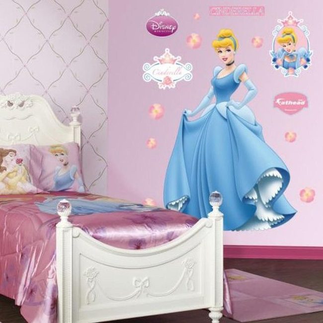 Pink Walls, Crystal Knobs, Cinderella Dreams