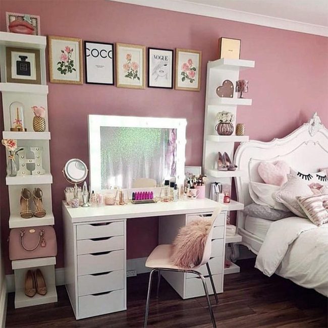 Dusty Pink Meets Deep Mocha