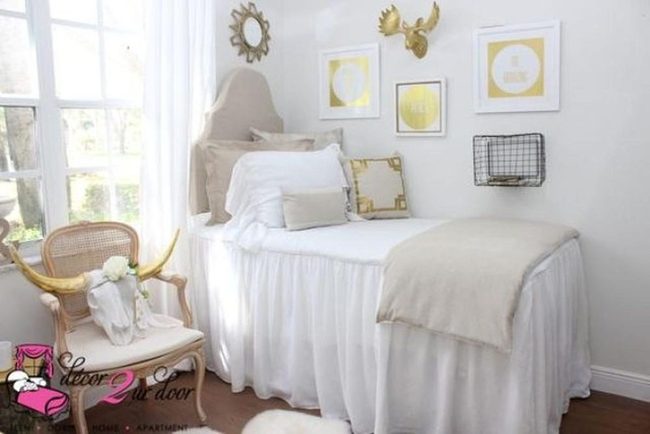 Golden Sun Mirror Bedroom