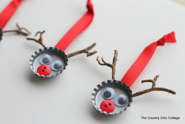 Metallic Bottle Cap Reindeer