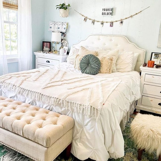 Cream And Blue Texture Layers