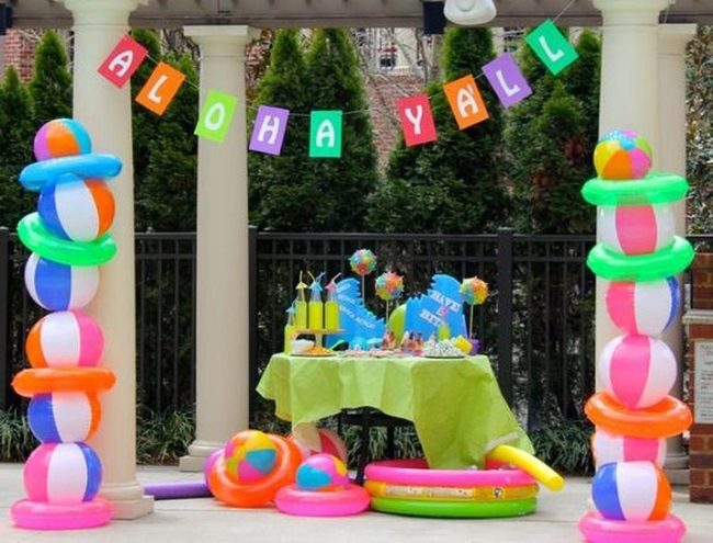 Tropical Inflatable Paradise Setup