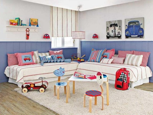 Red Striped Kids Bedroom