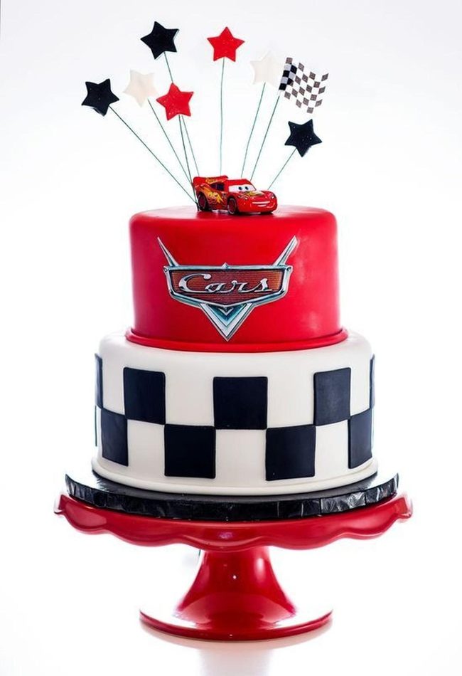 Red Racetrack Cake With Checkered Flag