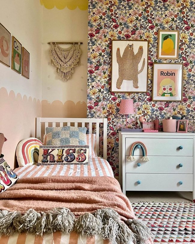 Urban Jungle Bedroom Green