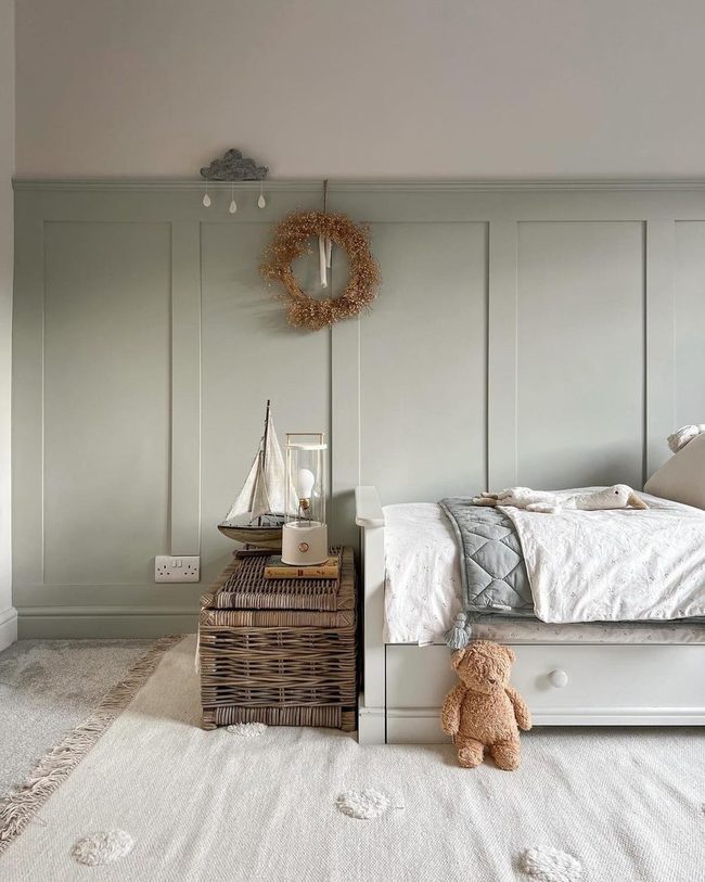 Seaside Bedroom, Sandy Tones
