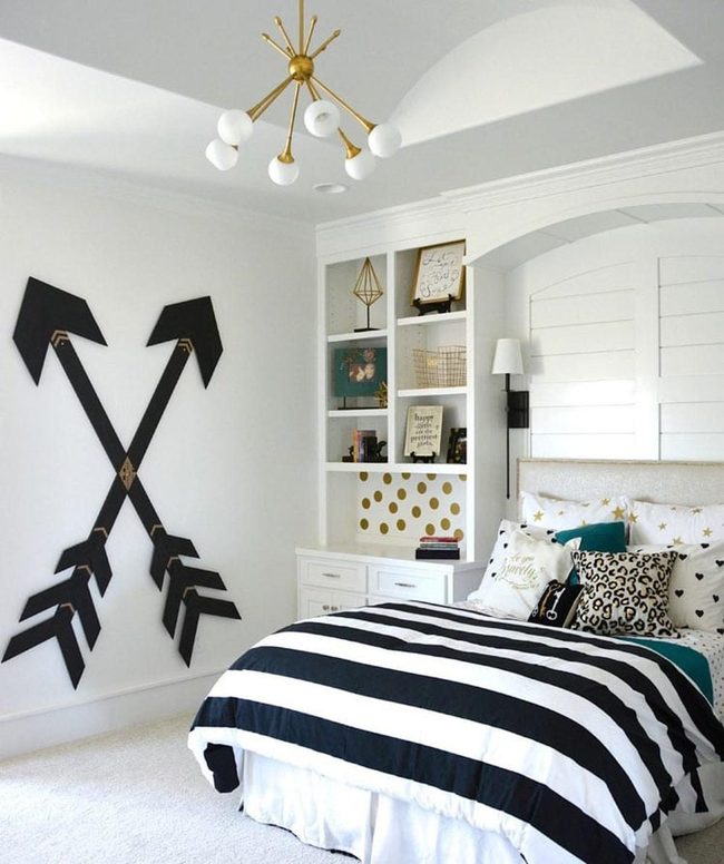 Black And White Wooden Arrows