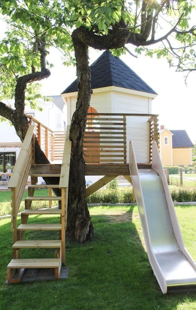 Elevated Slide Playset Thrills
