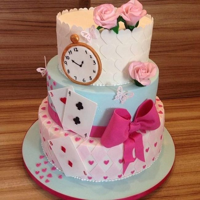 Pink Icing Clock Cake