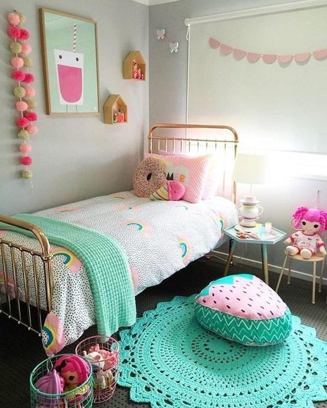 Rainbow Dots Child'S Dream Room