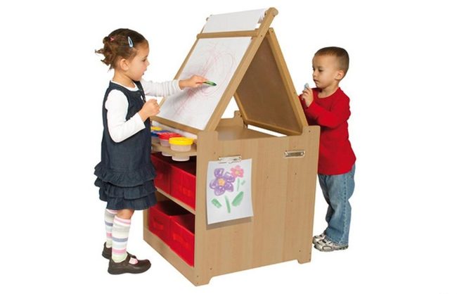 Dual-Sided Art Station For Two
