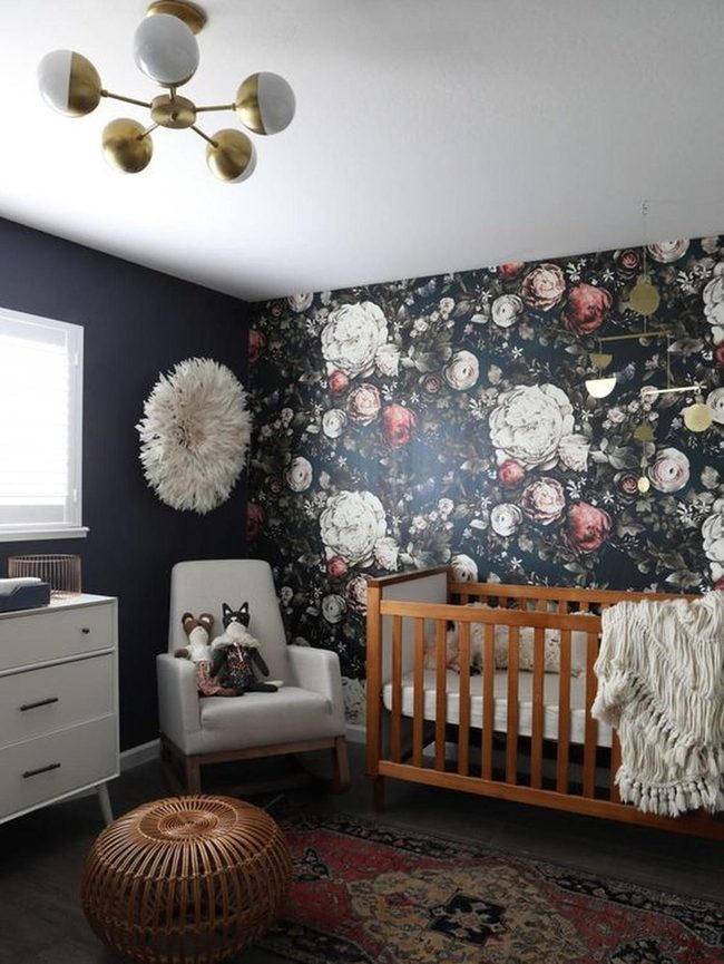 Dark Florals, Wooden Warmth