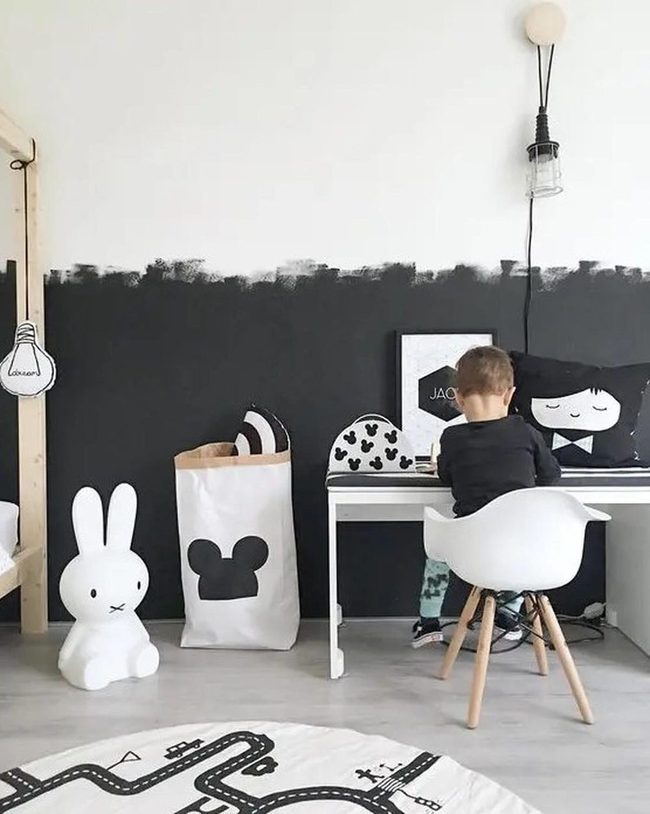 Black Wall Creative Studio