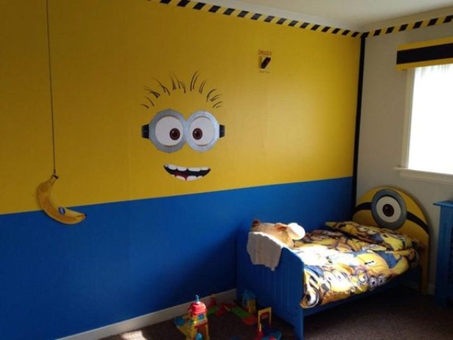 Yellow Wall Minion Paradise