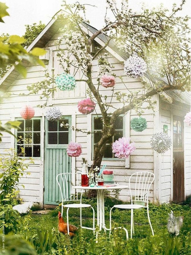 Bright Green Door Garden
