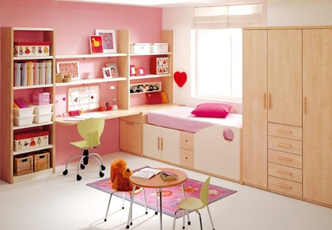 Pink Walls, Green Chairs, Endless Play