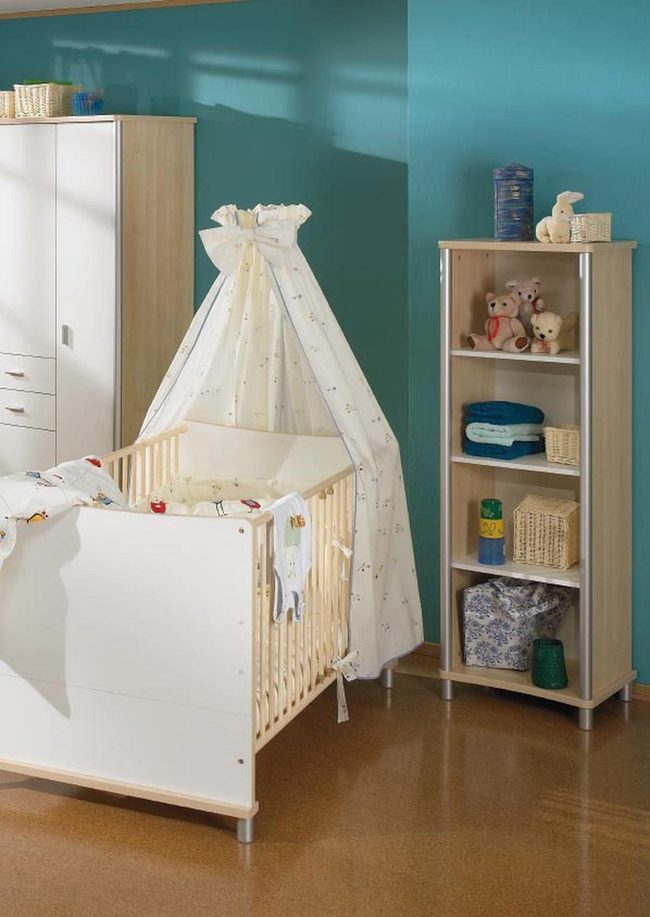 Cream Canopy Crib Dreams