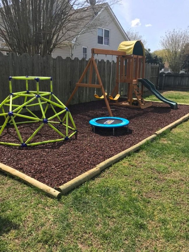 Mulch Ground Climbing Dome Paradise