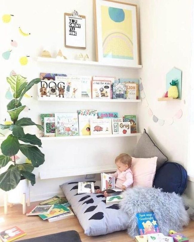 Green Plant Transforms Child'S Reading Corner